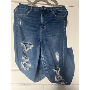 BOGO - Distressed AE Curvy Super Hi-Rise Jeggings